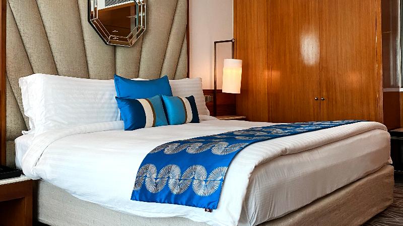 اتاق لوکس با چشم‌انداز شهر, Intercontinental Marine Drive Mumbai, An Ihg