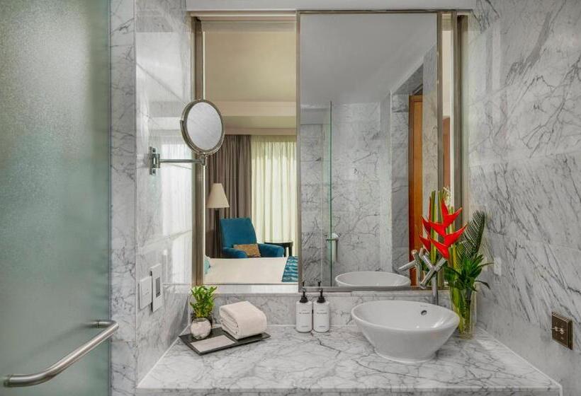 اتاق کلاسیک با تخت دونفره, Intercontinental Marine Drive Mumbai, An Ihg