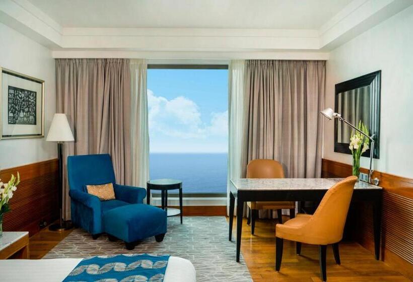 اتاق پرمیوم با چشمانداز دریا, Intercontinental Marine Drive Mumbai, An Ihg