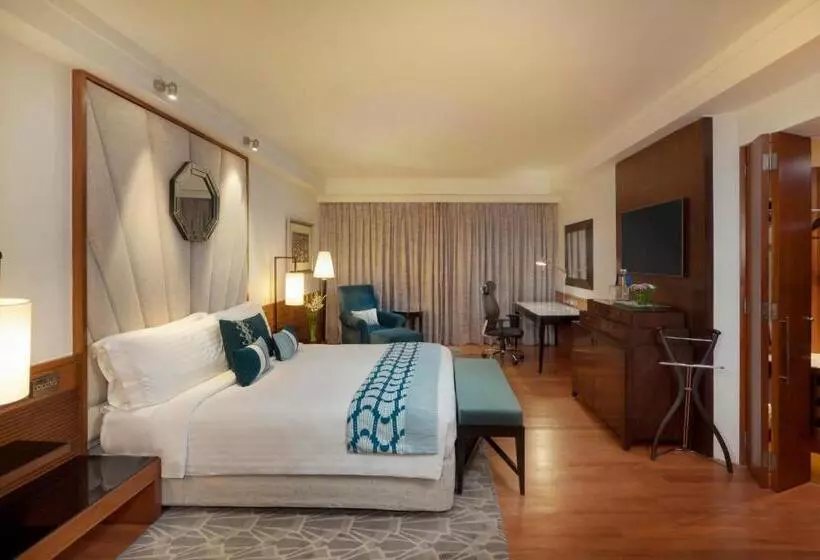 デラックススイート, Intercontinental Marine Drive Mumbai, An Ihg