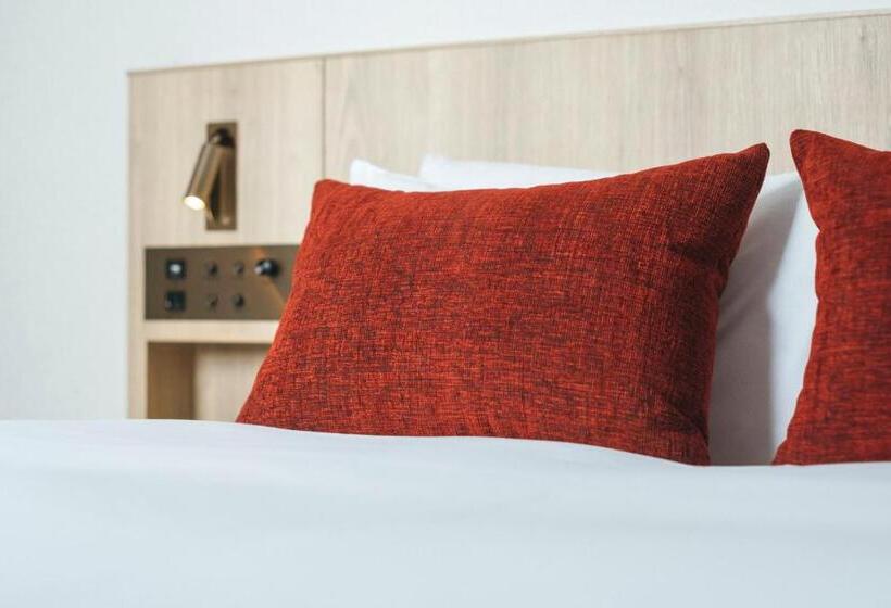 חדר בסיסי, Jal City Haneda Tokyo