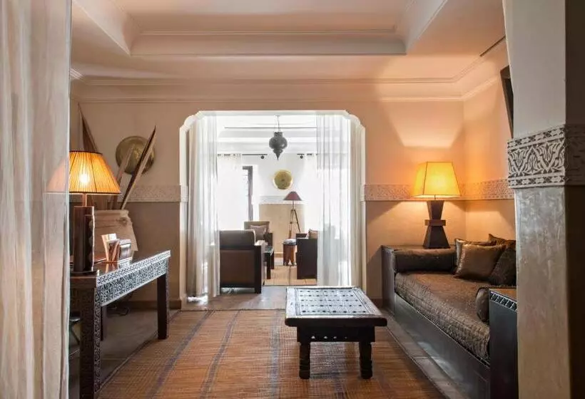 マスタースイートルーム, La Villa Des Orangers   Relais & Châteaux
