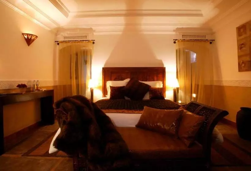 マスタースイートルーム, La Villa Des Orangers   Relais & Châteaux