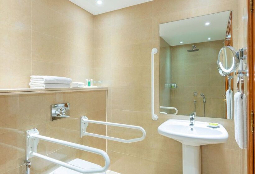 اتاق لوکس, Majestic Cove