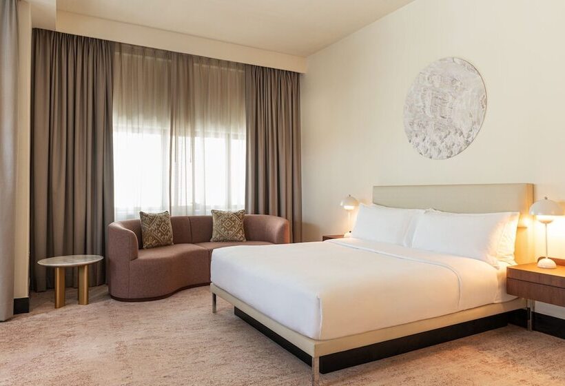 اتاق لوکس, Majestic Cove