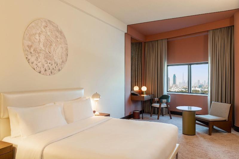 اتاق لوکس با تخت بزرگ, Majestic Cove