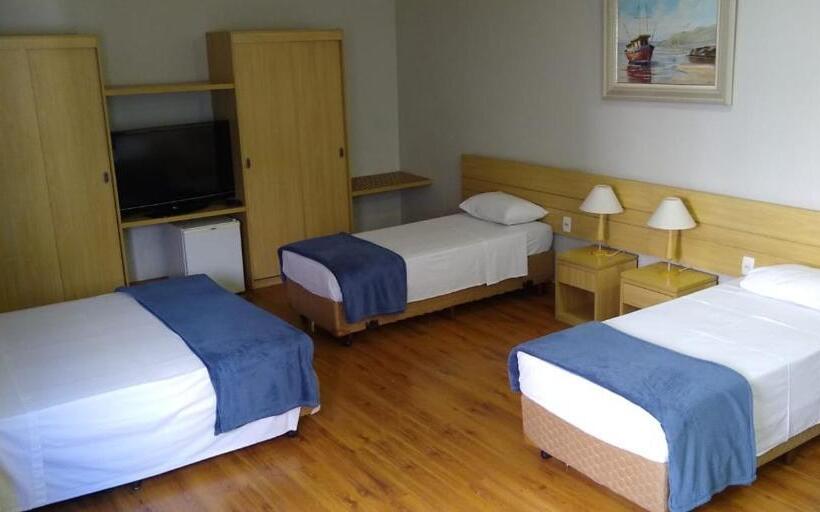 スタンダードトリプルルーム, Marbor