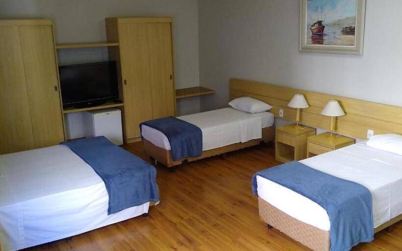 スタンダードトリプルルーム, Marbor