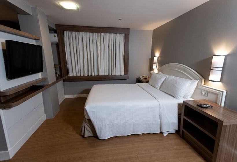 Номер Superior, Master Porto Alegre Hotel   Av Carlos Gomes, Próximo Ao Consulado Americano