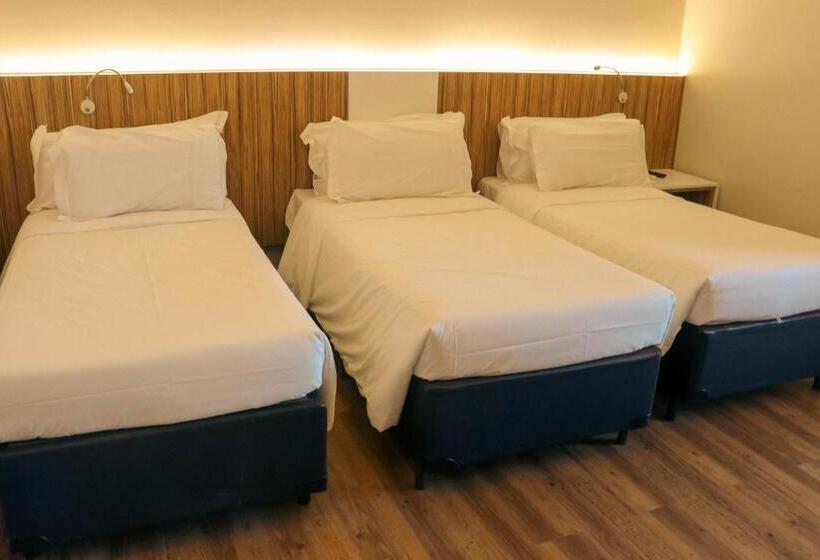 高级三人间, Quality Hotel Aracaju