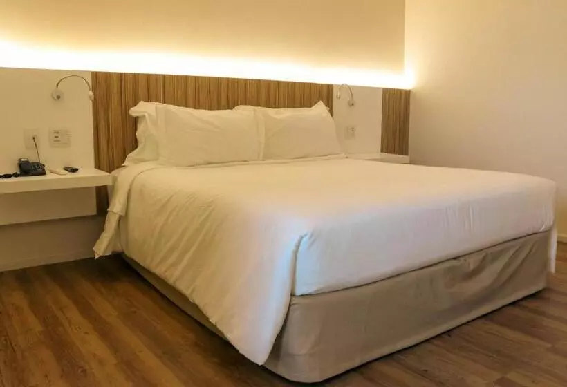 سوییت خانوادگی, Quality Hotel Aracaju