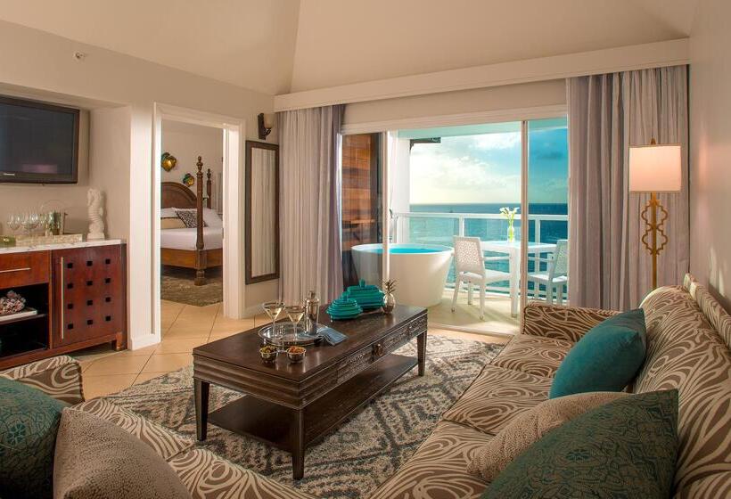 سوییت با چشمانداز دریا, Sandals Regency La Toc All Inclusive Resort And Spa Couples Only