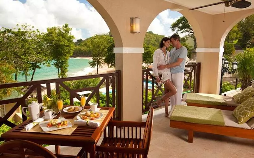Deluxe Suite Sea View, Sandals Regency La Toc All Inclusive Resort And Spa Couples Only