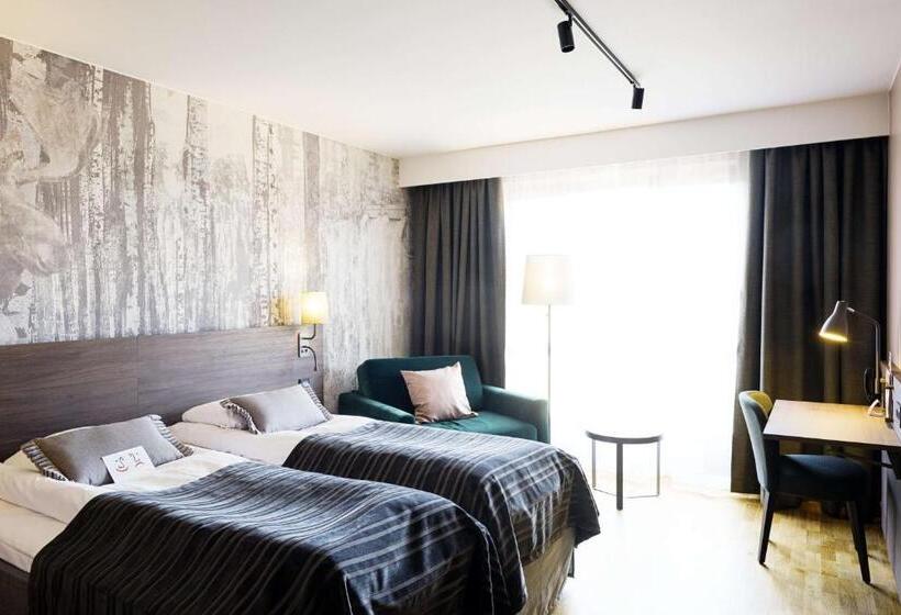 חדר משפחתי, Scandic Swania