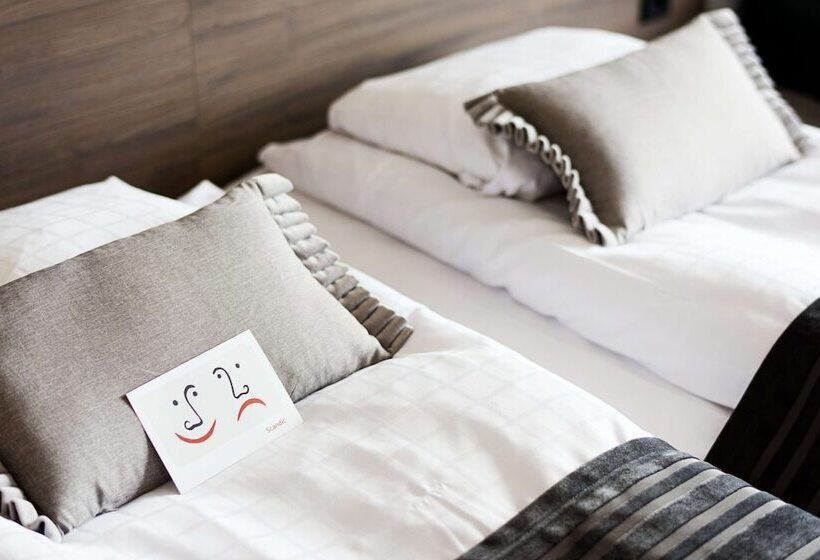 חדר משפחתי, Scandic Swania