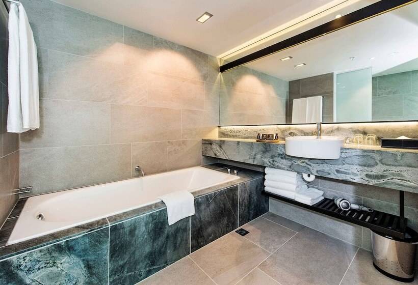 디럭스 스위트, The Grand By Skycity