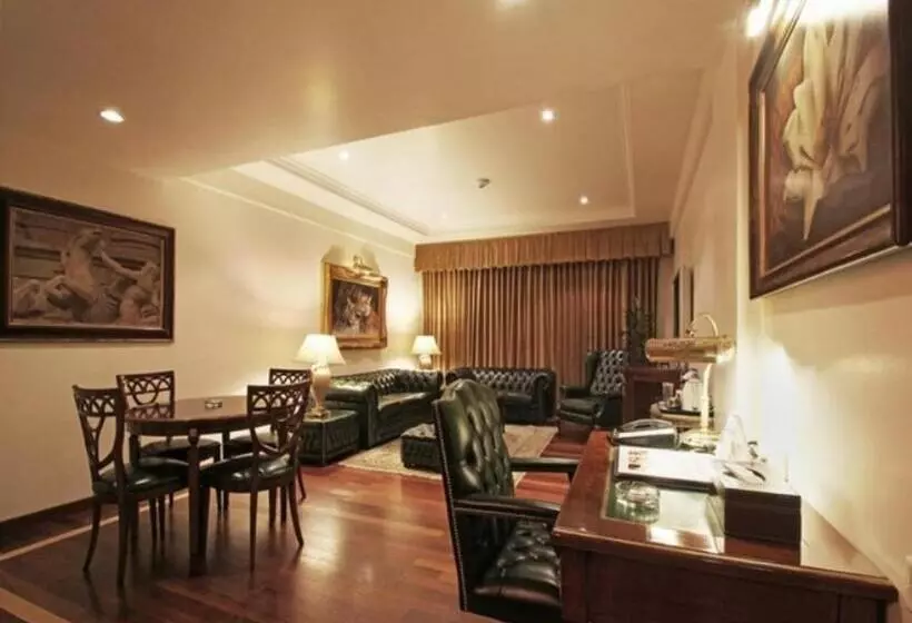 デラックススイート, Radisson Hotel Jalandhar