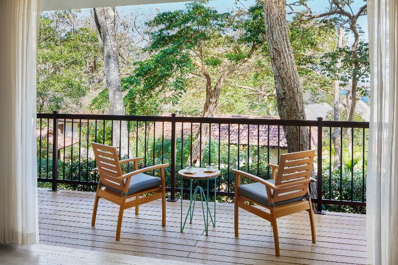 بنجلو قياسى, Secrets Papagayo All Inclusive   Adults Only