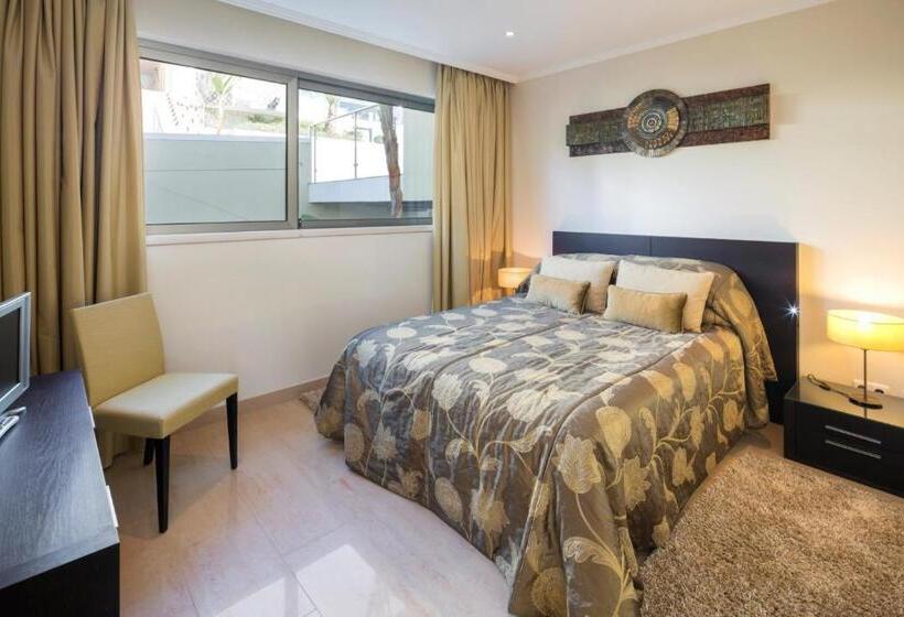 バルコニー付き１ベッドルームアパートメント, Vila Castelo Parque