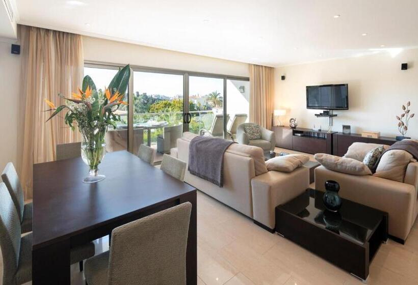 バルコニー付き１ベッドルームアパートメント, Vila Castelo Parque