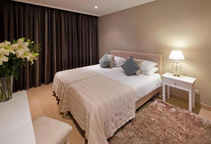 庭の見える１ベッドルームアパートメント, Vila Castelo Parque