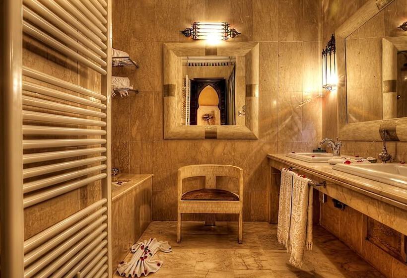 シニアスイート, Riad Kniza