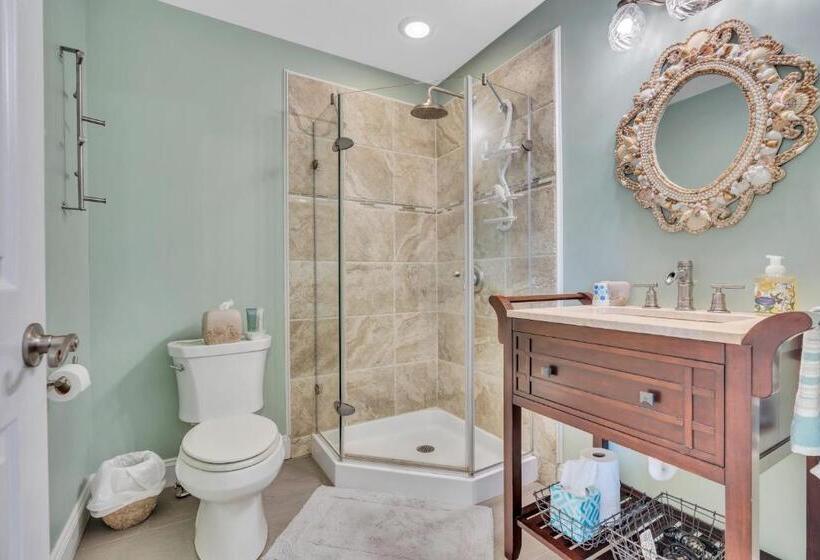 جناح, Saltwater Inn