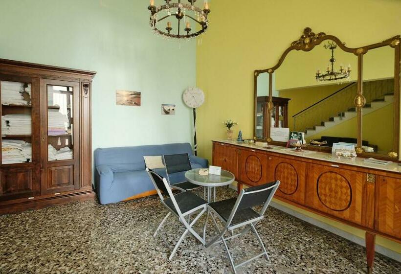 Standart Tek Kişilik Oda, Corte Coronisio B&b