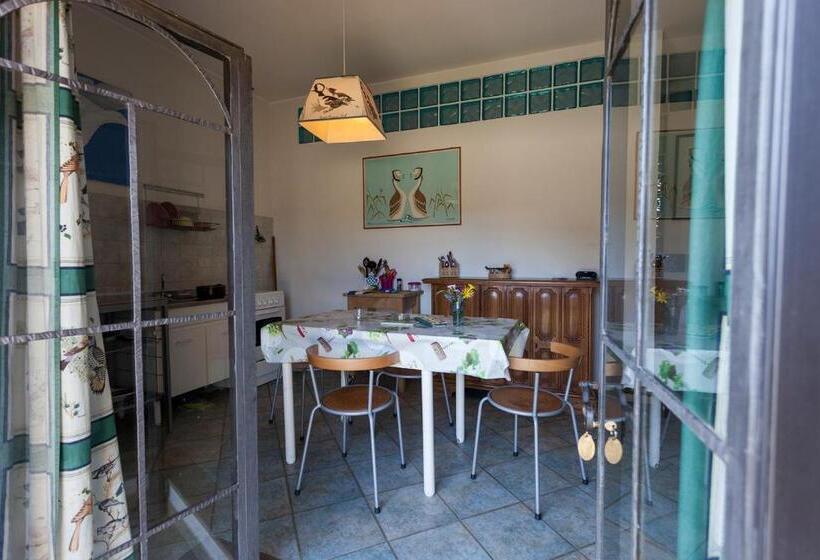 Апартаменты 1 Спальня Вид на Сад, Agriturismo La Valentina Nuova