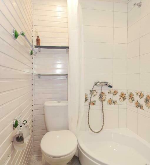 اتاق خانوادگی با چشمانداز کوه, Doroga Dodomu