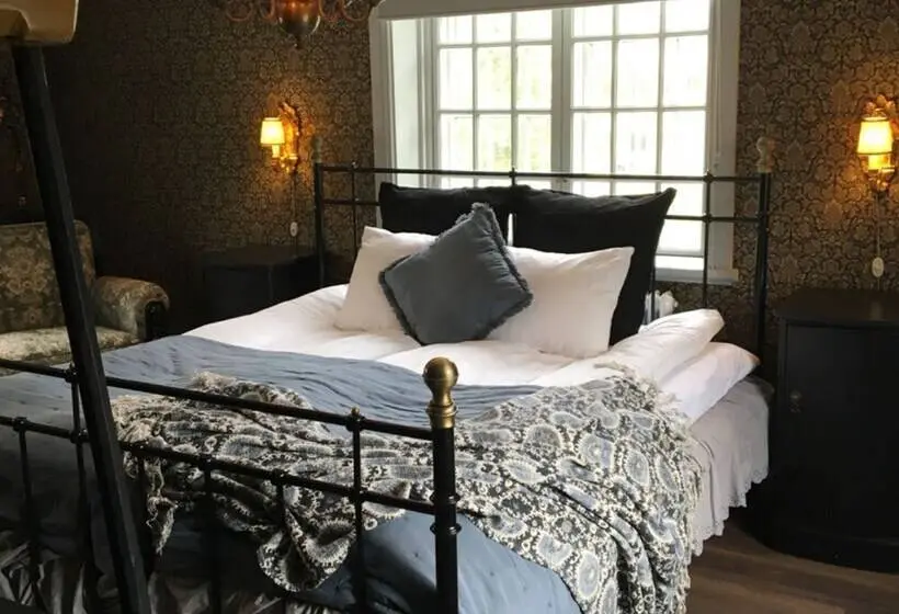 スーペリアールーム, Wedevågs Herrgård