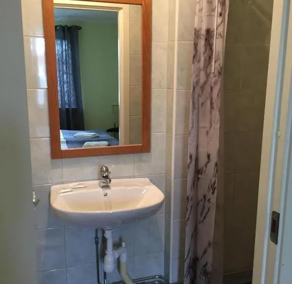 エクゼクティブルーム, Brålanda Hotell Och Vandrarhem