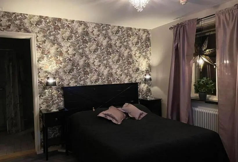 ジュニアスイート, Brålanda Hotell Och Vandrarhem
