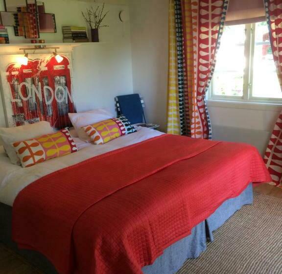 חדר סטנדרט, Swedish Idyll