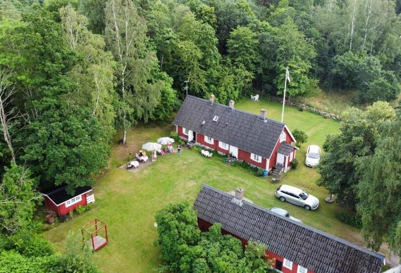 غرفة قياسية فردية حمام مشترك, Swedish Idyll