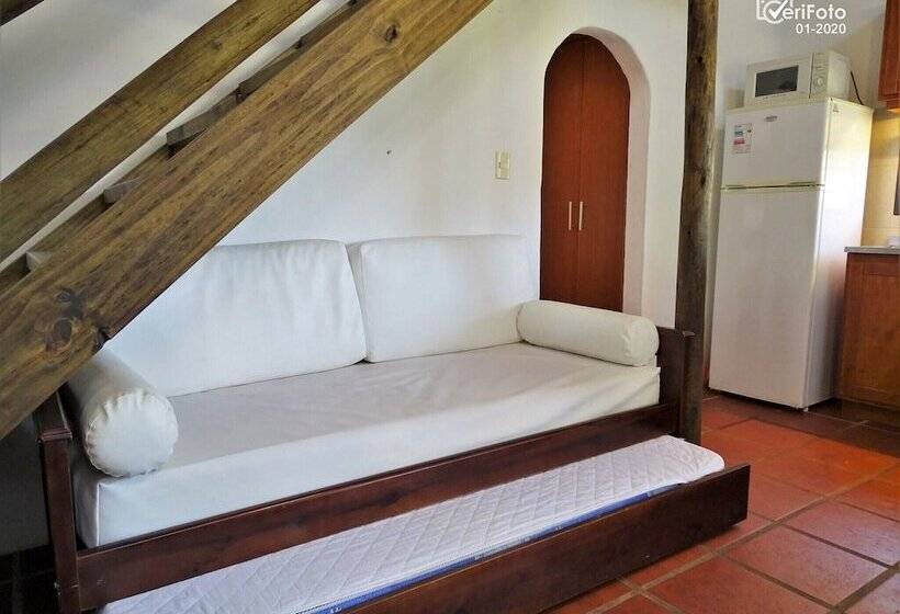 بنجلو عائلى, Bungalows Punta Colorada