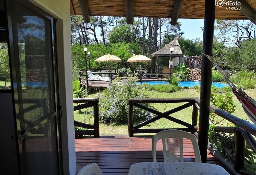 بنجلو عائلى, Bungalows Punta Colorada