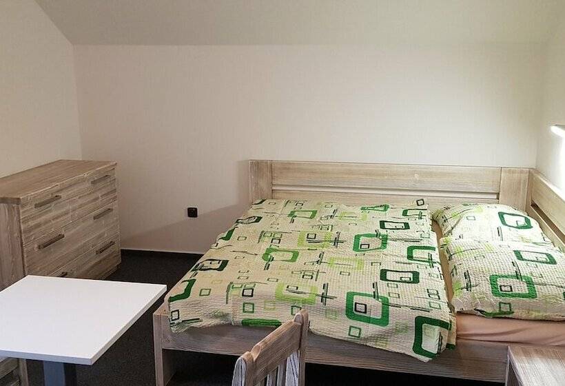 1ベッドルームのコンフォーとアパートメント, Pension Pek