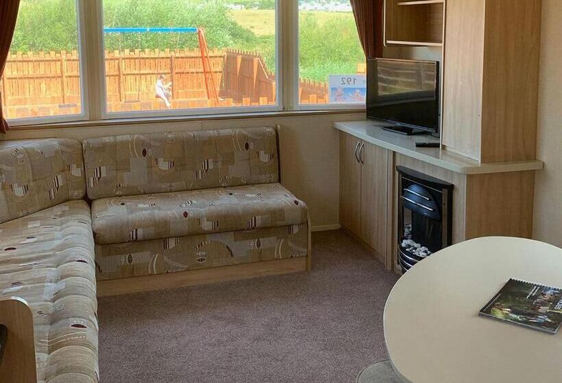 Дом 3 Спальни, Fishguard Holiday Park