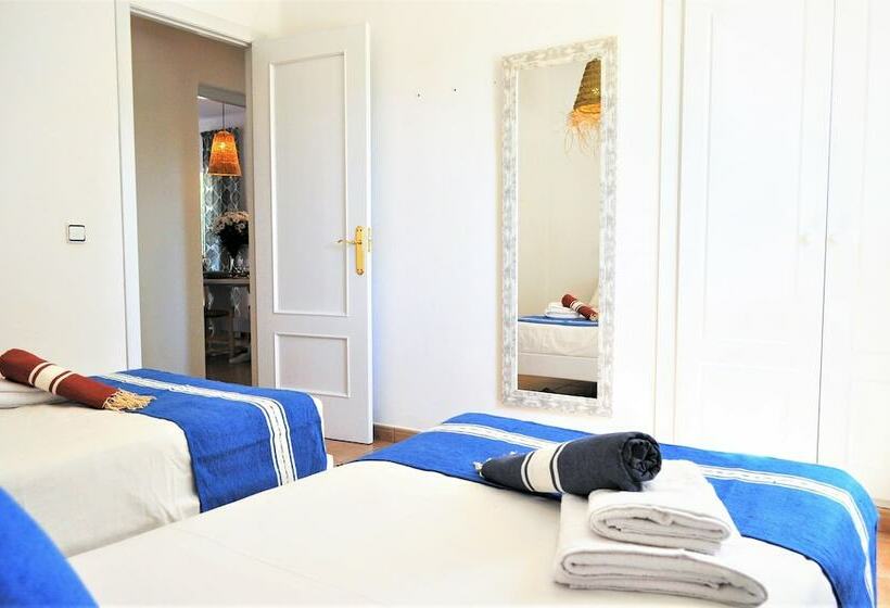 خانه 2 خوابه, Siamo Donatella