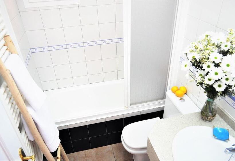 خانه 2 خوابه, Siamo Donatella