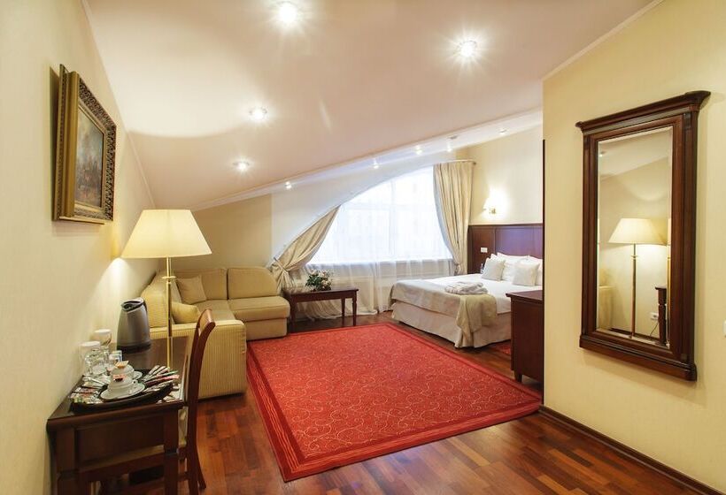 小型套房, Arkadia