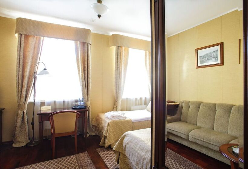 高级大房间, Arkadia