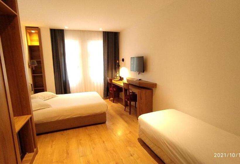 اتاق استاندارد سه نفره, Armagrandi Spina Hotel Special Category