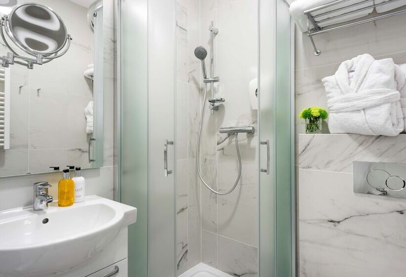 Номер Премиум, Best Western Plus Krakow Old Town