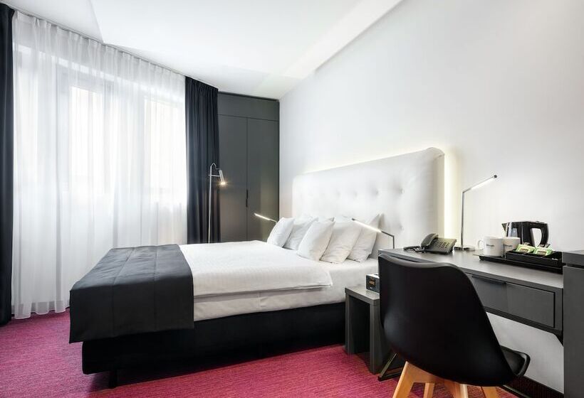 Номер Премиум, Best Western Plus Krakow Old Town