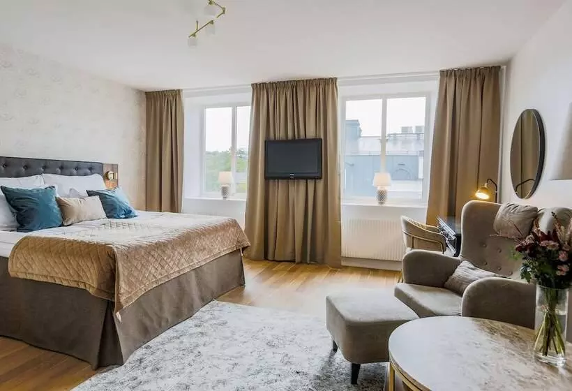اتاق سوپریور, Clarion Collection Hotel Cardinal