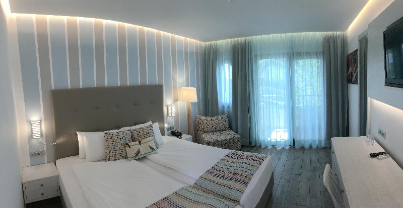 带花园景观的标准三人间, Sentido Kyknos Beach Adults Only