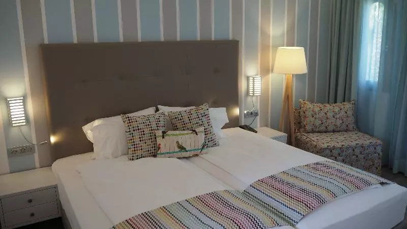 اتاق استاندارد سه تخته با چشمانداز باغ, Sentido Kyknos Beach Adults Only