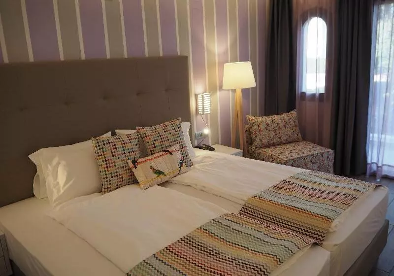اتاق استاندارد سه تخته با چشمانداز باغ, Sentido Kyknos Beach Adults Only